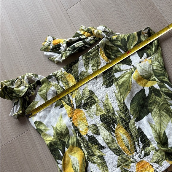 Matching top + shorts - Picture 13 of 16